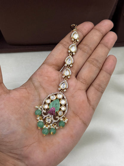 Ruhani Maharani Noor Kundan Choker Set