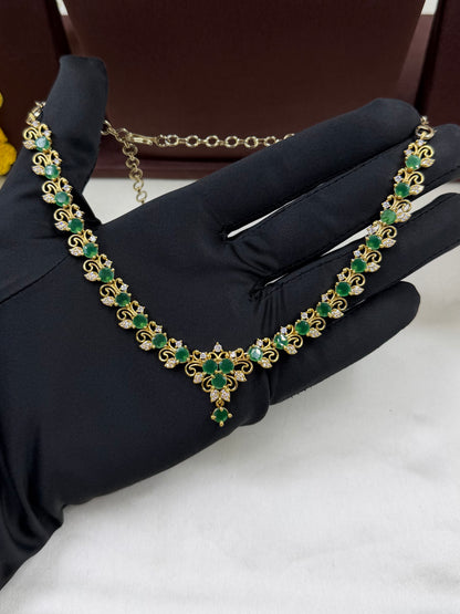 Tanisha Victorian Delicate Necklace