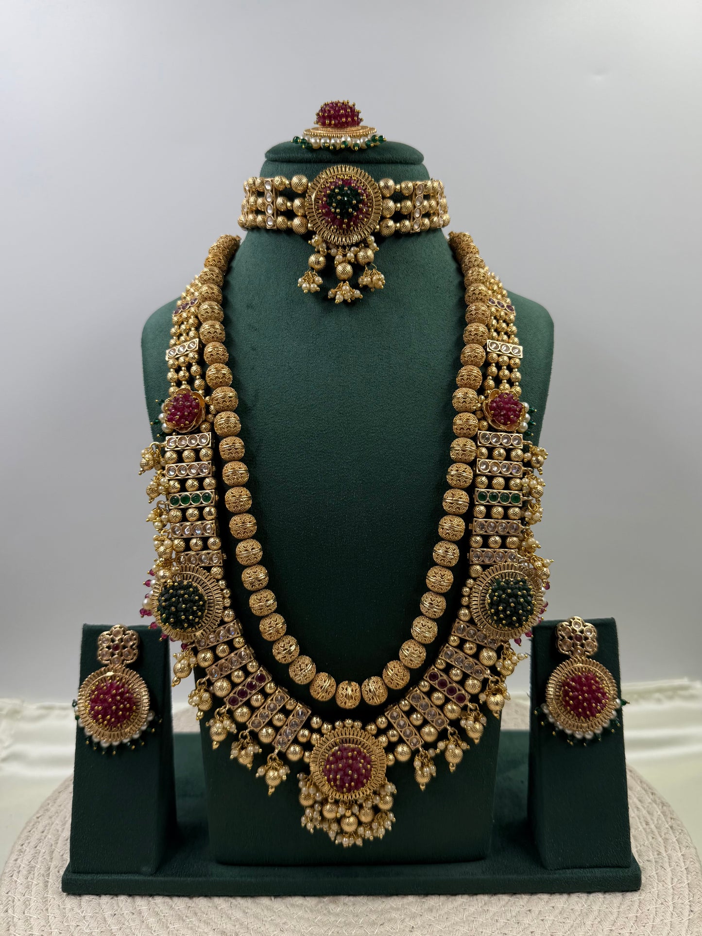 Aditi Traditional Combo Set