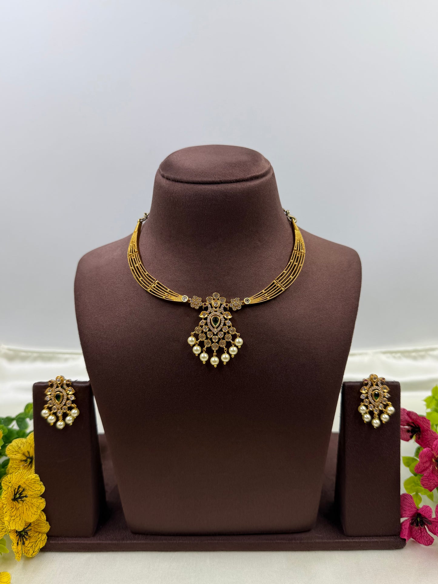 Unnati Traditional Hasli Necklace