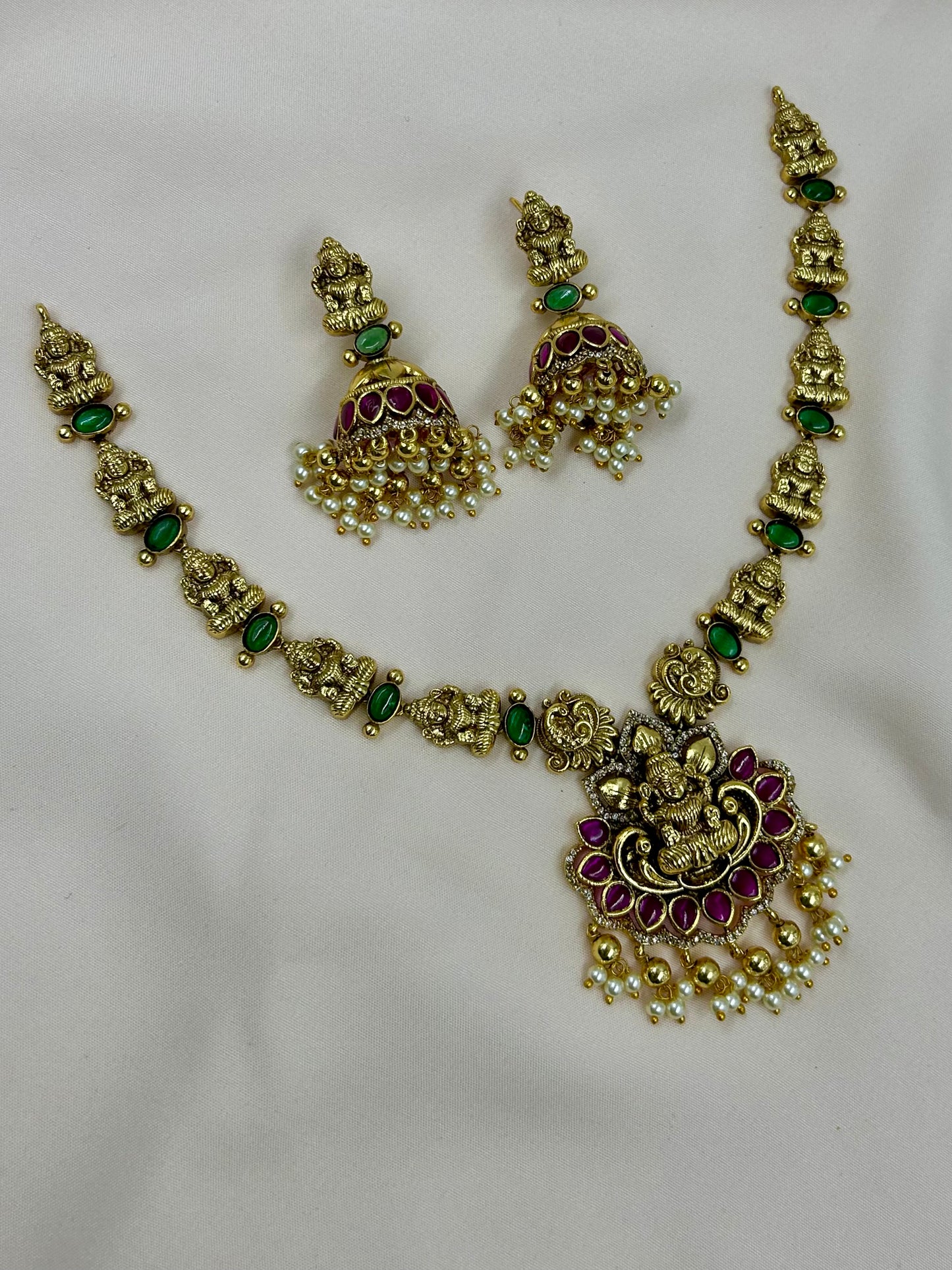 Preeti South Indian Necklace