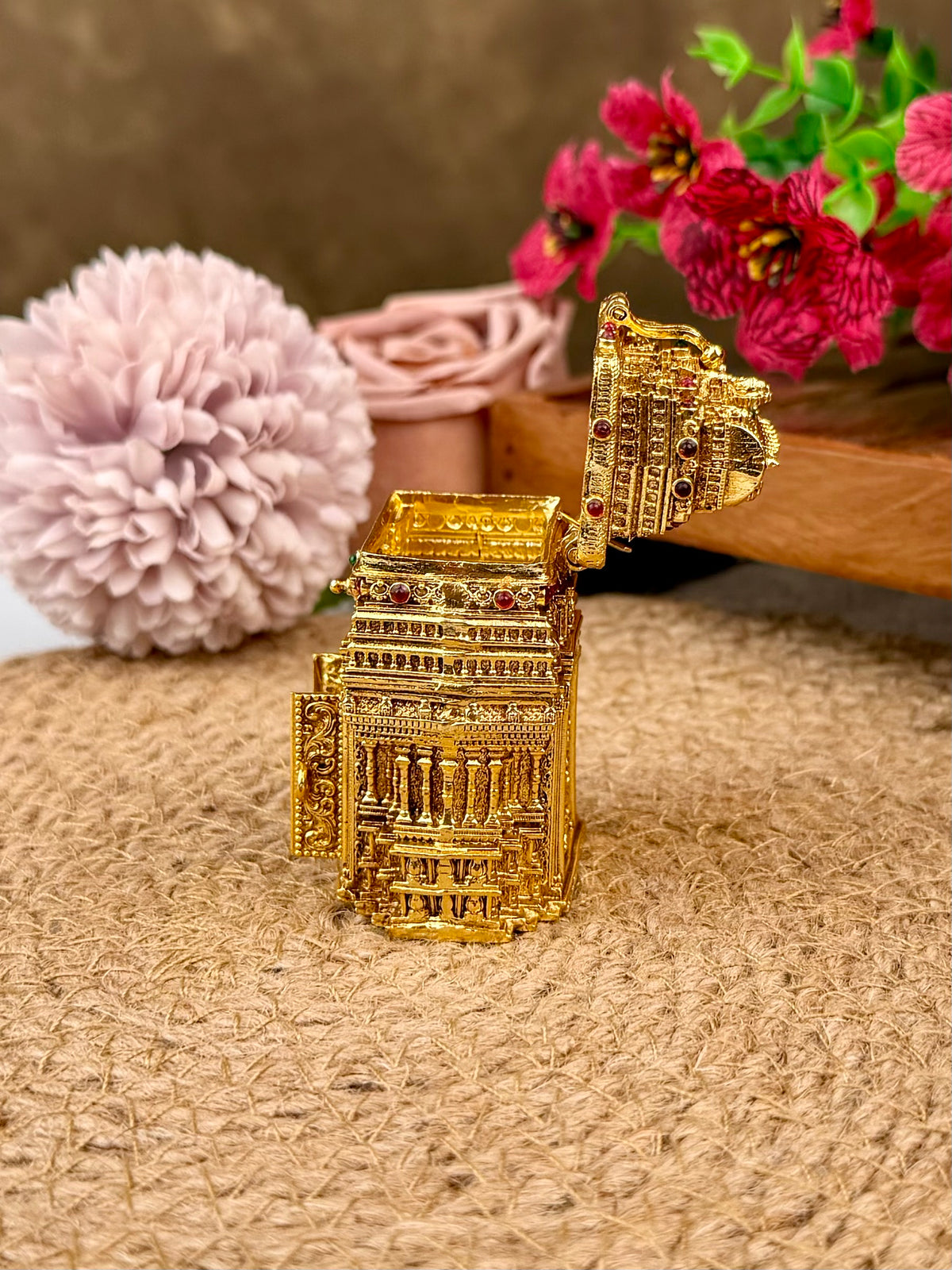 Lakshmi Balaji Heritage Sindoor Box