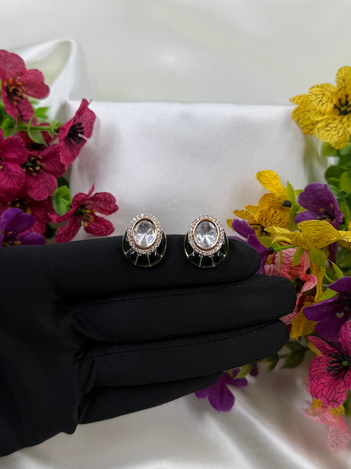 Maira Moissanite Earing