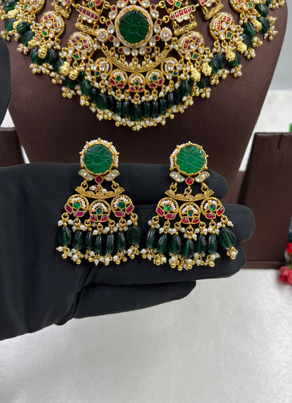 Manisha Pachi Kundan Necklace