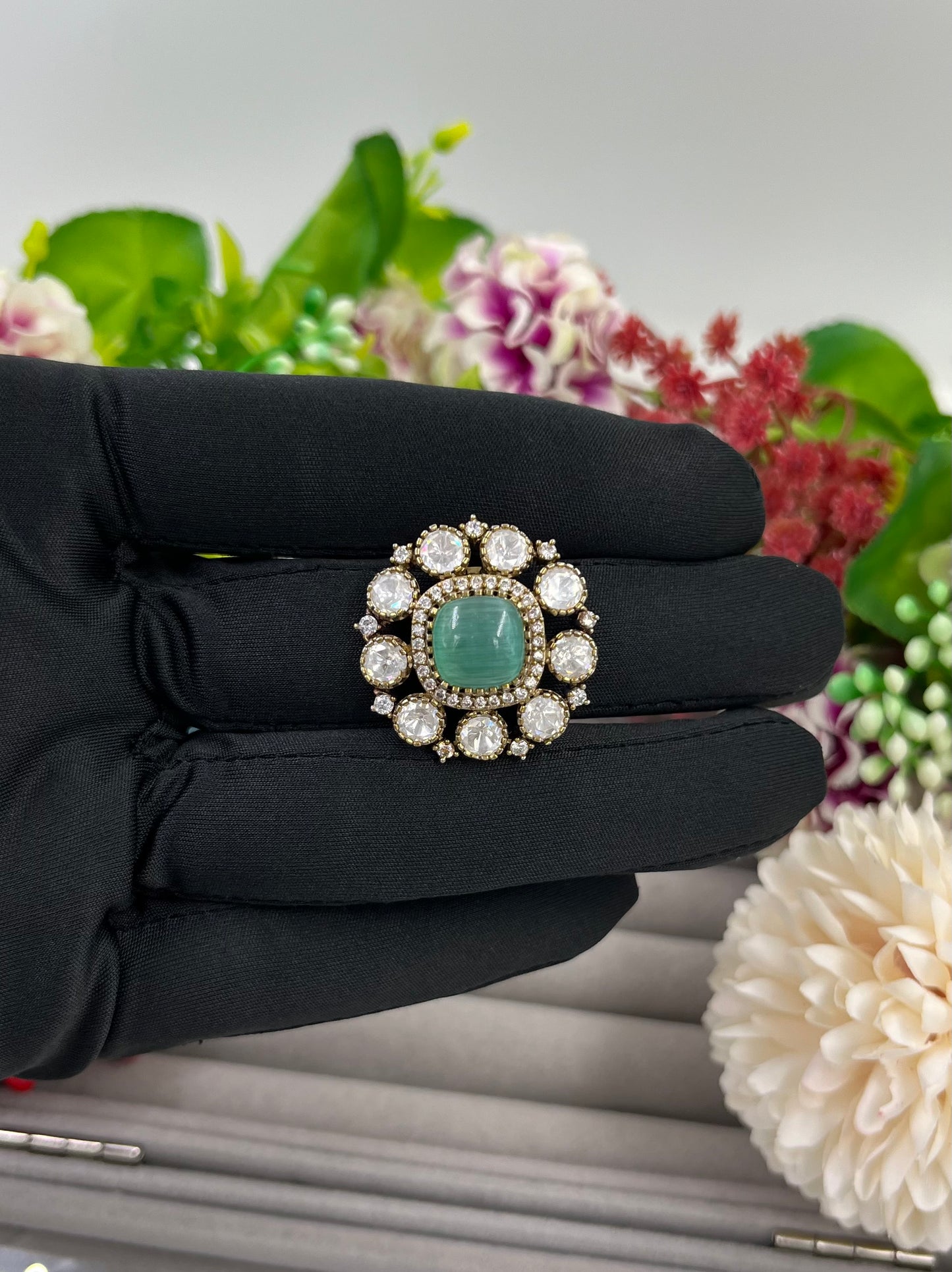 Nyla Floral Kundan Ring