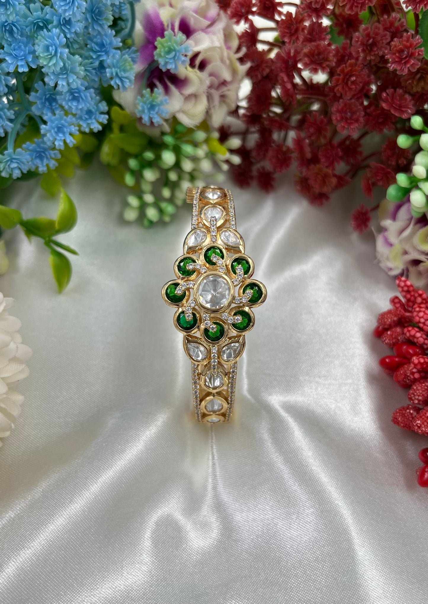 Lustra Moissanite Kundan Bracelet (Openable)
