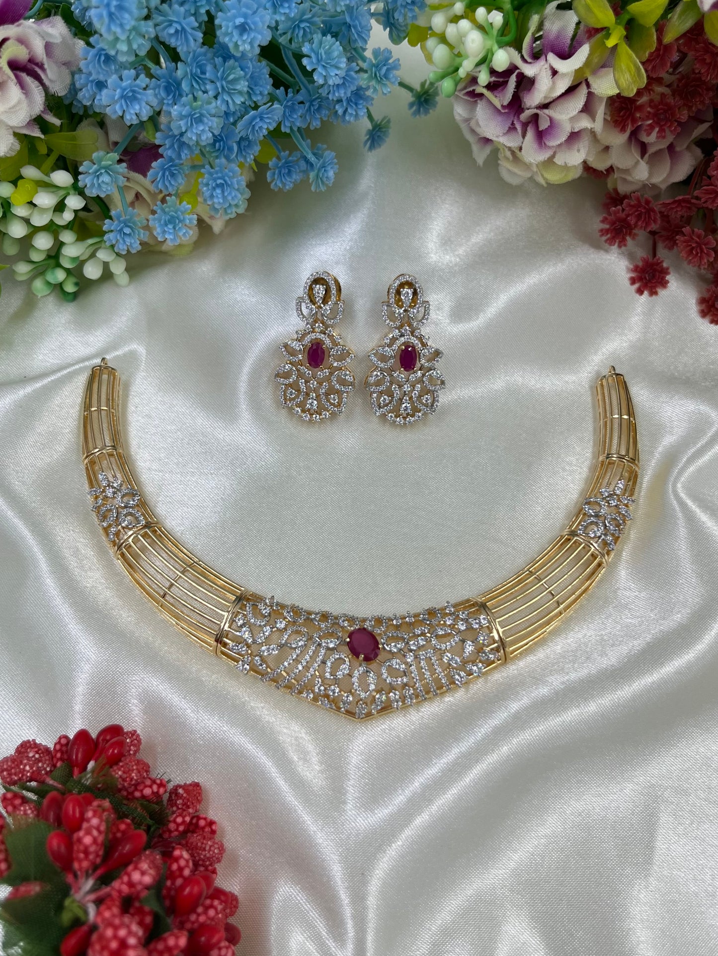 Nisa Traditional Micro Gold Necklace