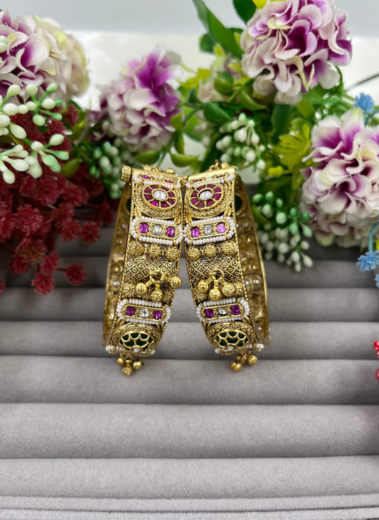 Sana Chorski Bangles (Openable)