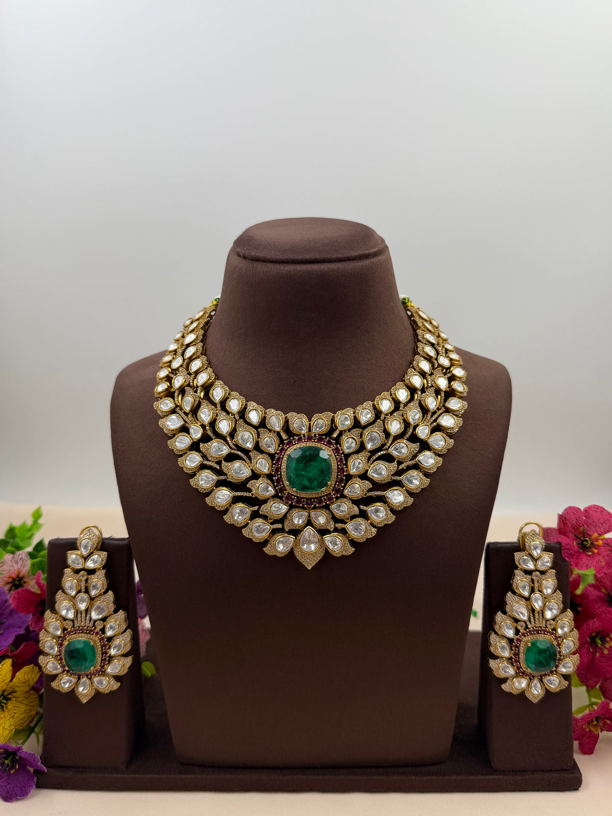 Abhilasha Jaipuri Kundan Necklace Set