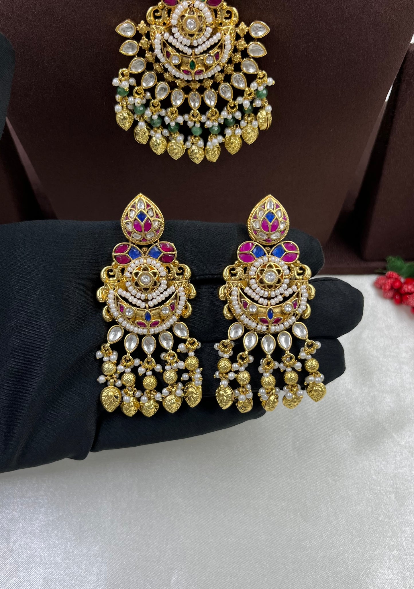 Shivani Pachi Kundan Premium Necklace
