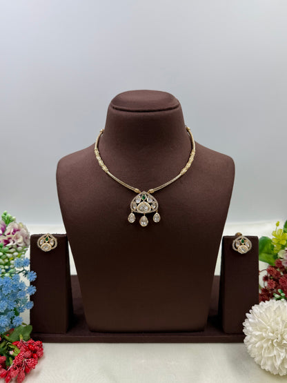 Jennifer Moissanite Hasli Necklace