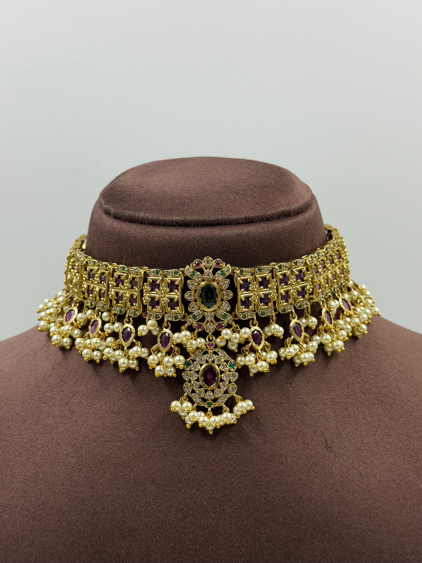 Sakshi Traditional Choker