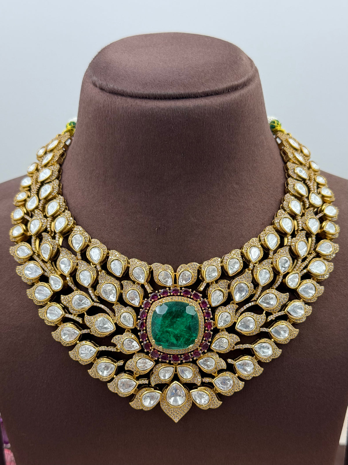 Abhilasha Jaipuri Kundan Necklace Set
