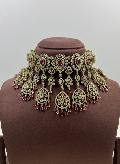 Hira Victorian Ad Choker Necklace