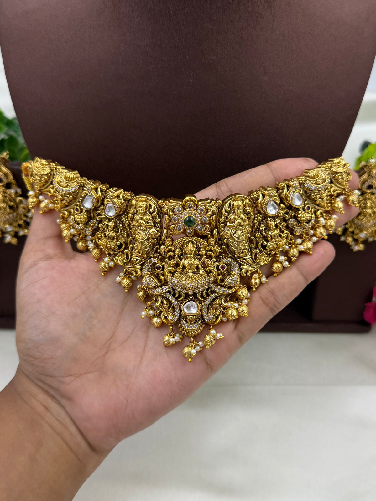 Yogita South Temple Choker Necklace Set