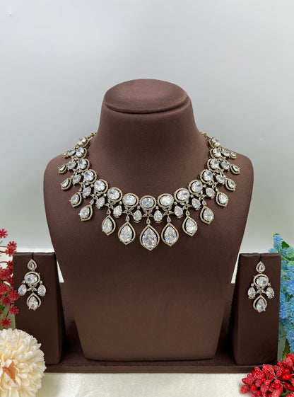 Viba Drop Victorian Necklace set