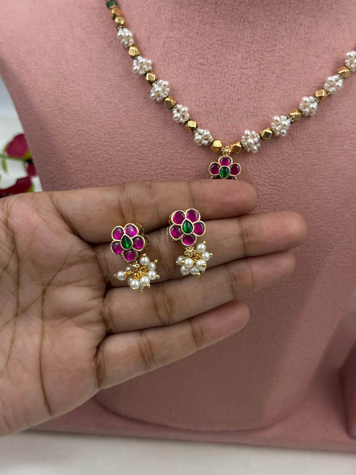 Madhura Heritage Delicate Necklace