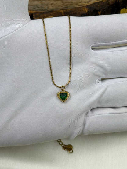 Kaira Green Heart Gold Chain