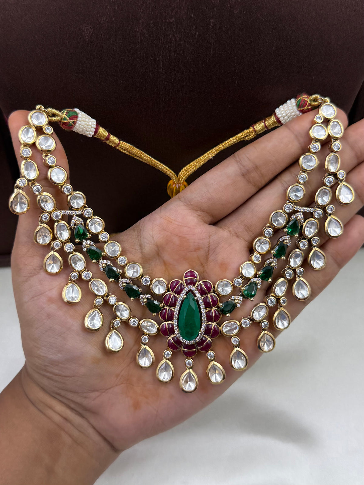 Prapti Victorian Necklace Set