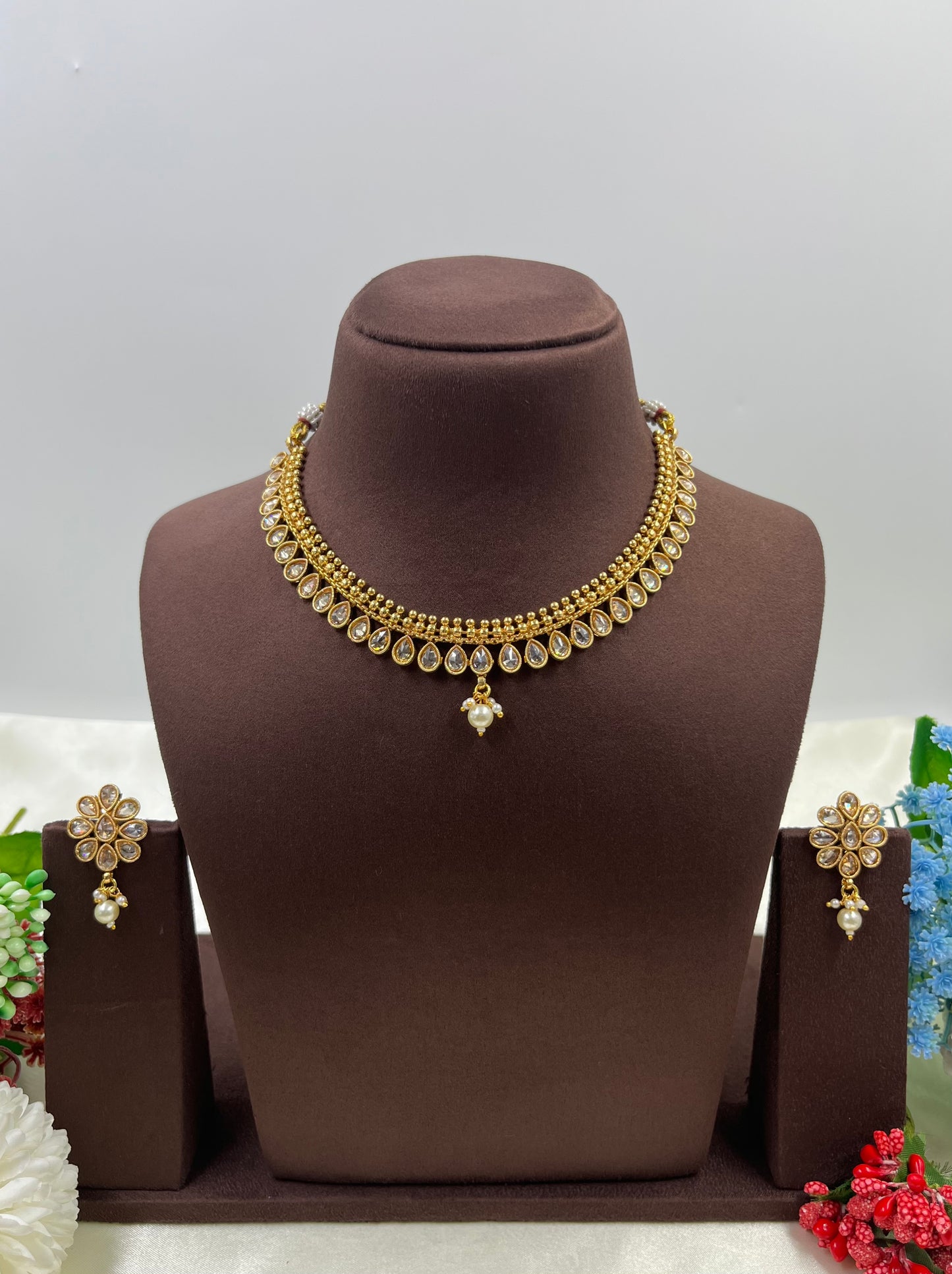 Preaya Delicate Traditional Necklace