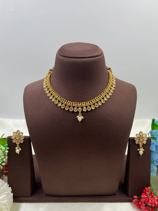 Preaya Delicate Traditional Necklace