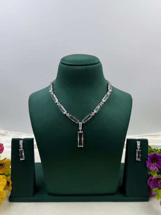 Mary American Diamond Necklace
