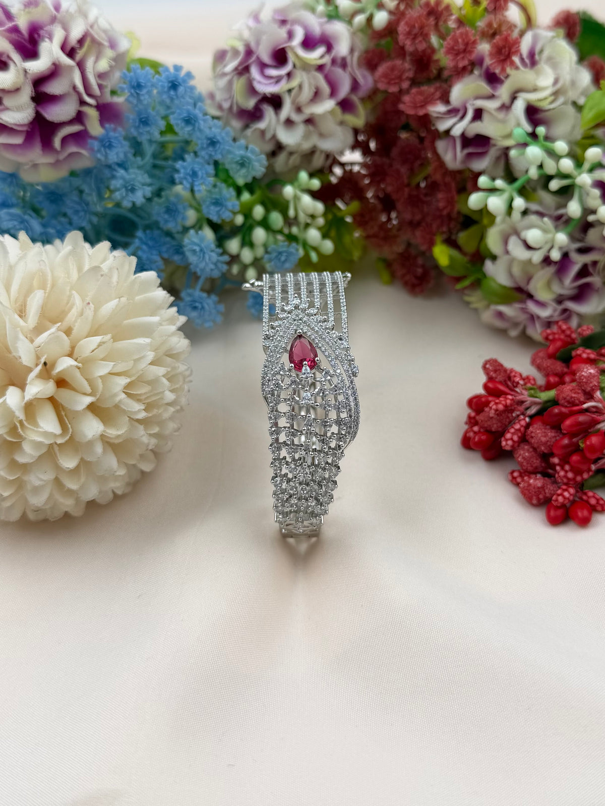 Olivia American Diamond Bracelet (Openable)