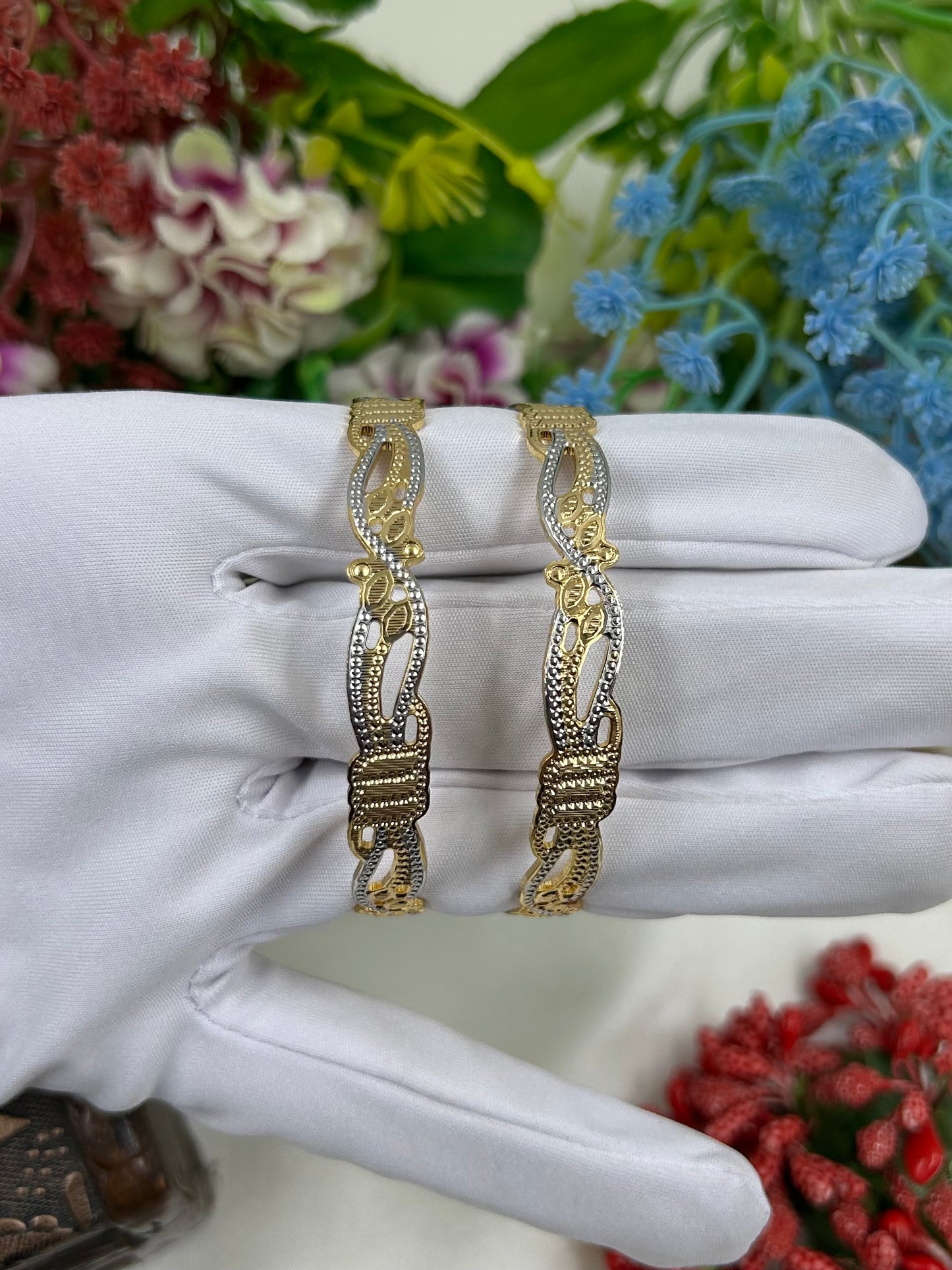 Vinya Premium Two-tone Bangles