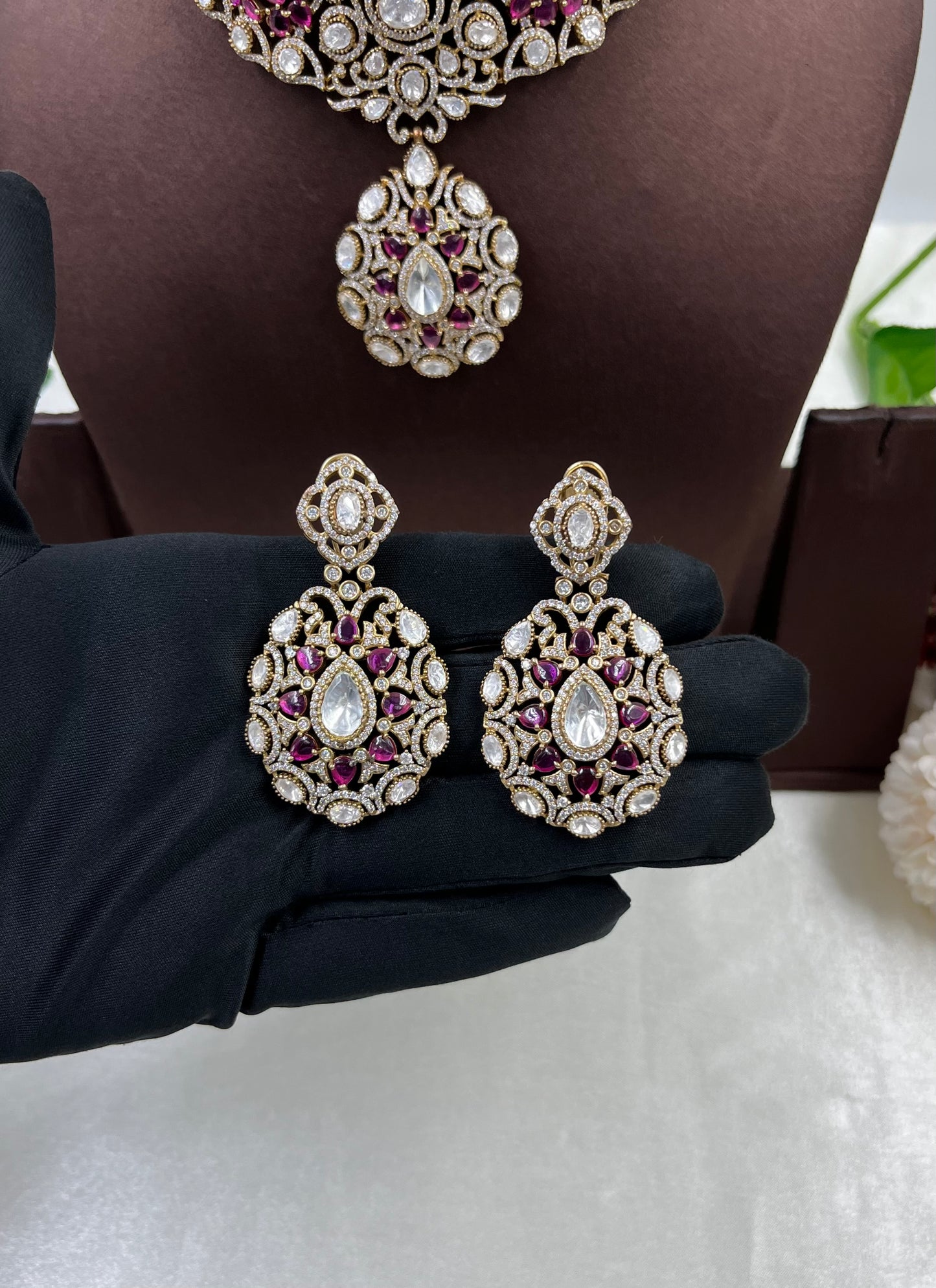 Veena Moissanite Choker Necklace