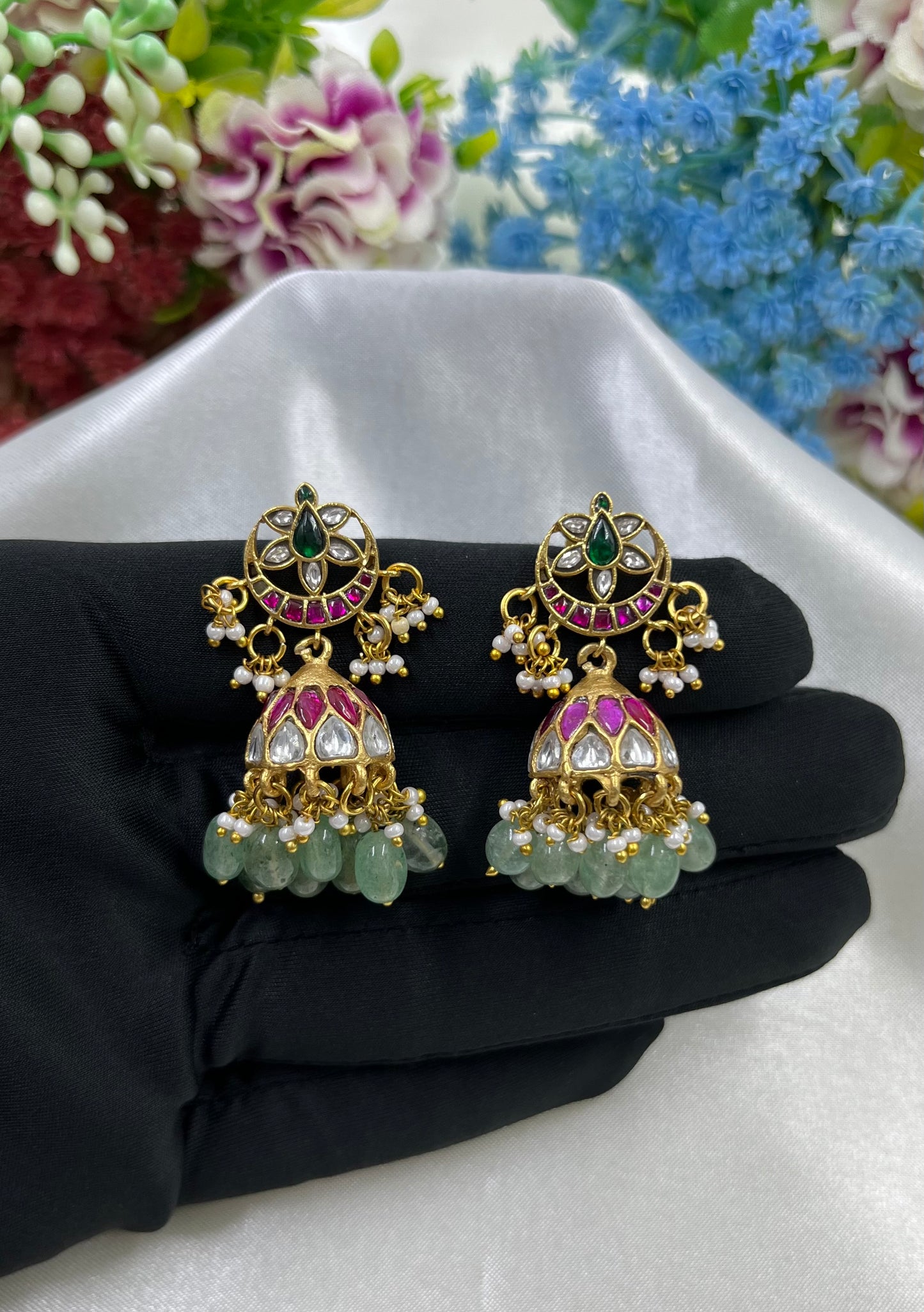 Megha Jadau Pachi Kundan Jumka