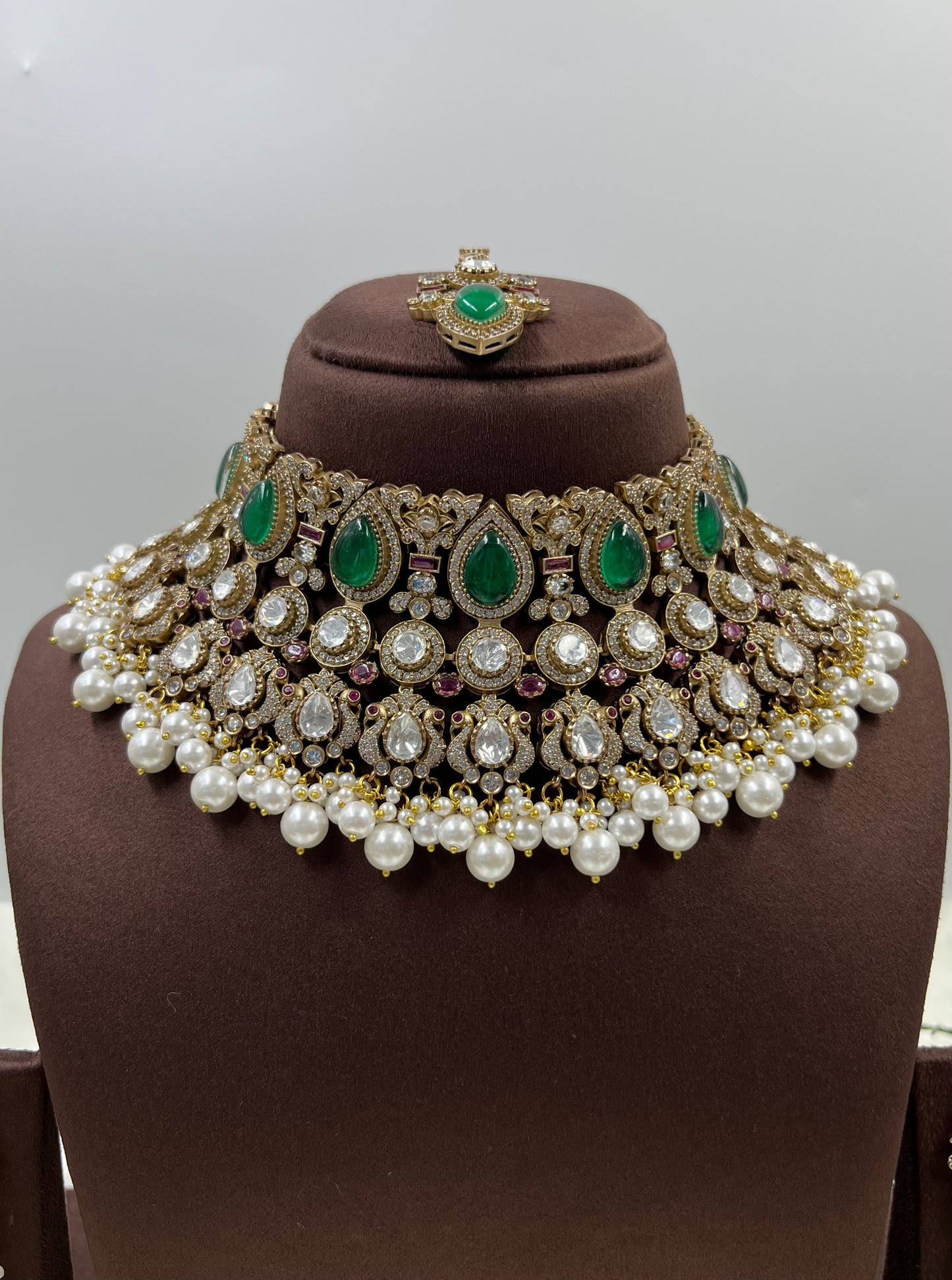 Hina Jaipuri Kundan Choker Necklace Set