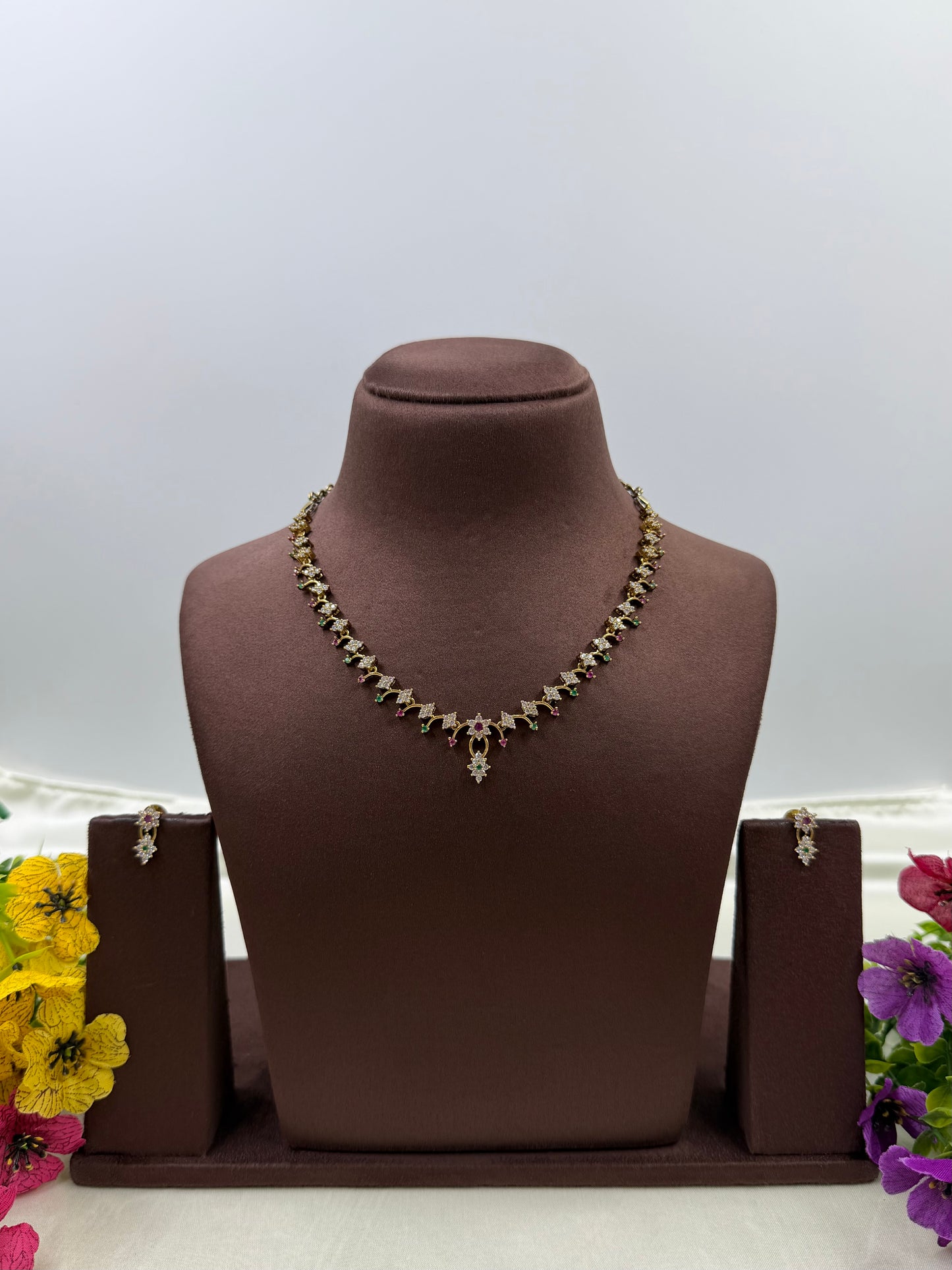 Lina Victorian Delicate Necklace