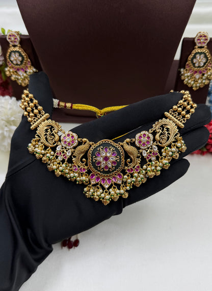 Kavita Heritage Necklace
