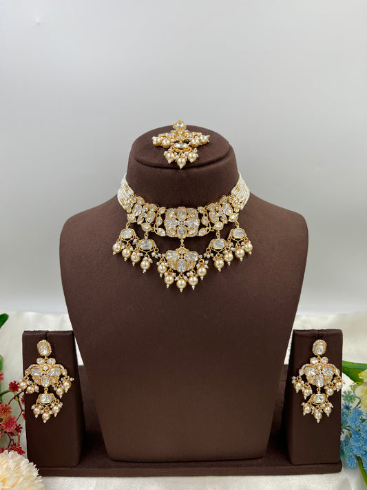 Noor Nazaakat Moissanite Kundan Necklace