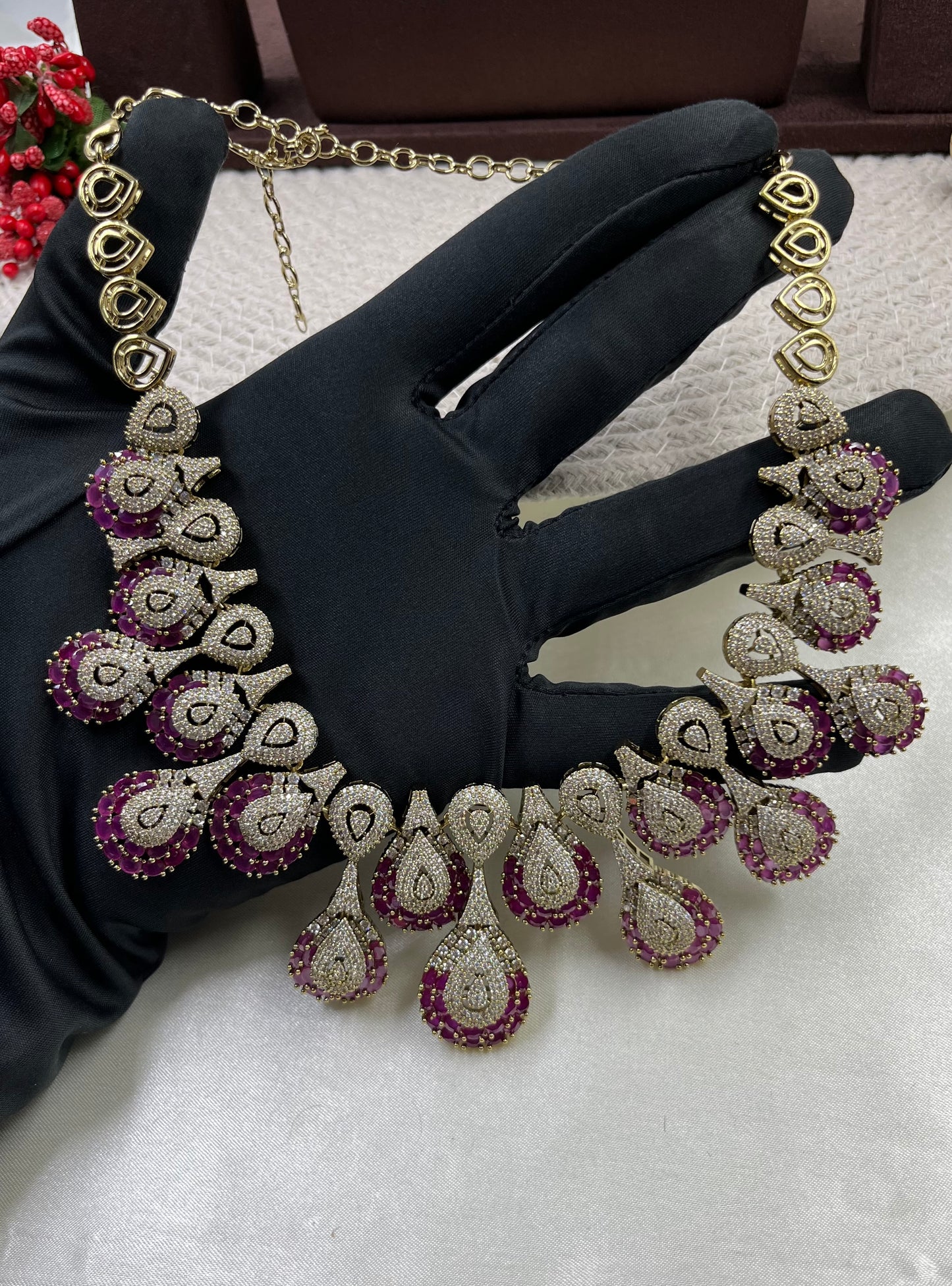 Vinita Victorian American Diamond Necklace