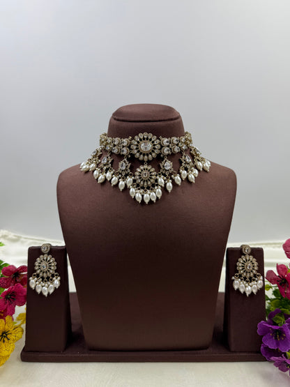 Trupti Victorian Premium Choker Necklace