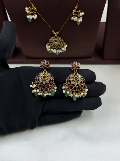 Unnati Invisible Traditional Necklace