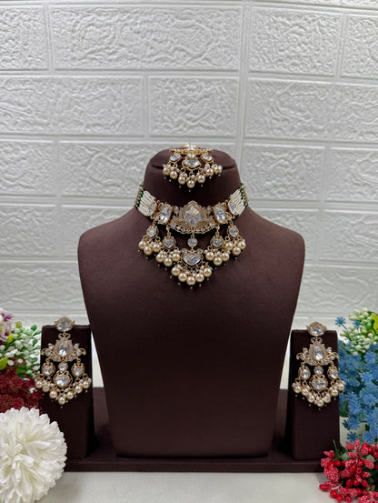 Jharokha Moissanite Kundan Choker