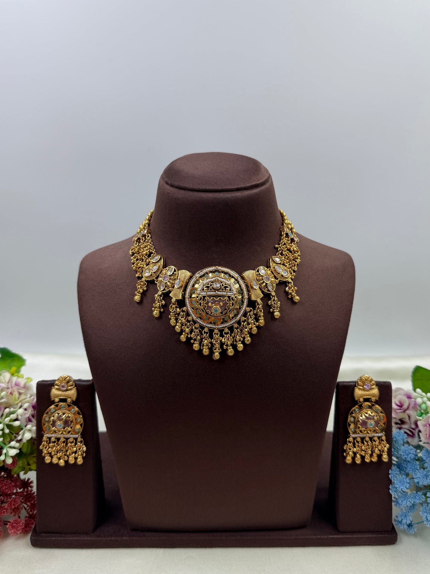 Laasya Chorski Necklace Set