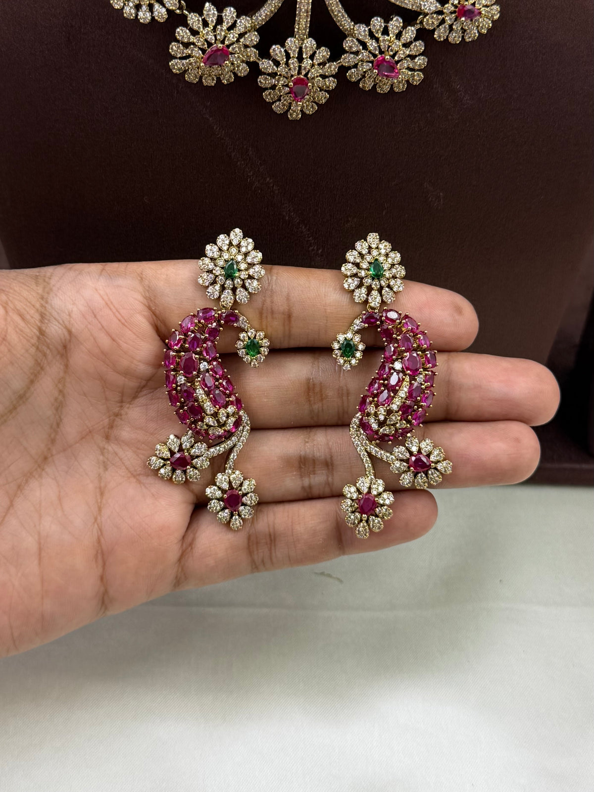 Janhvi Premium Victorian Necklace Set