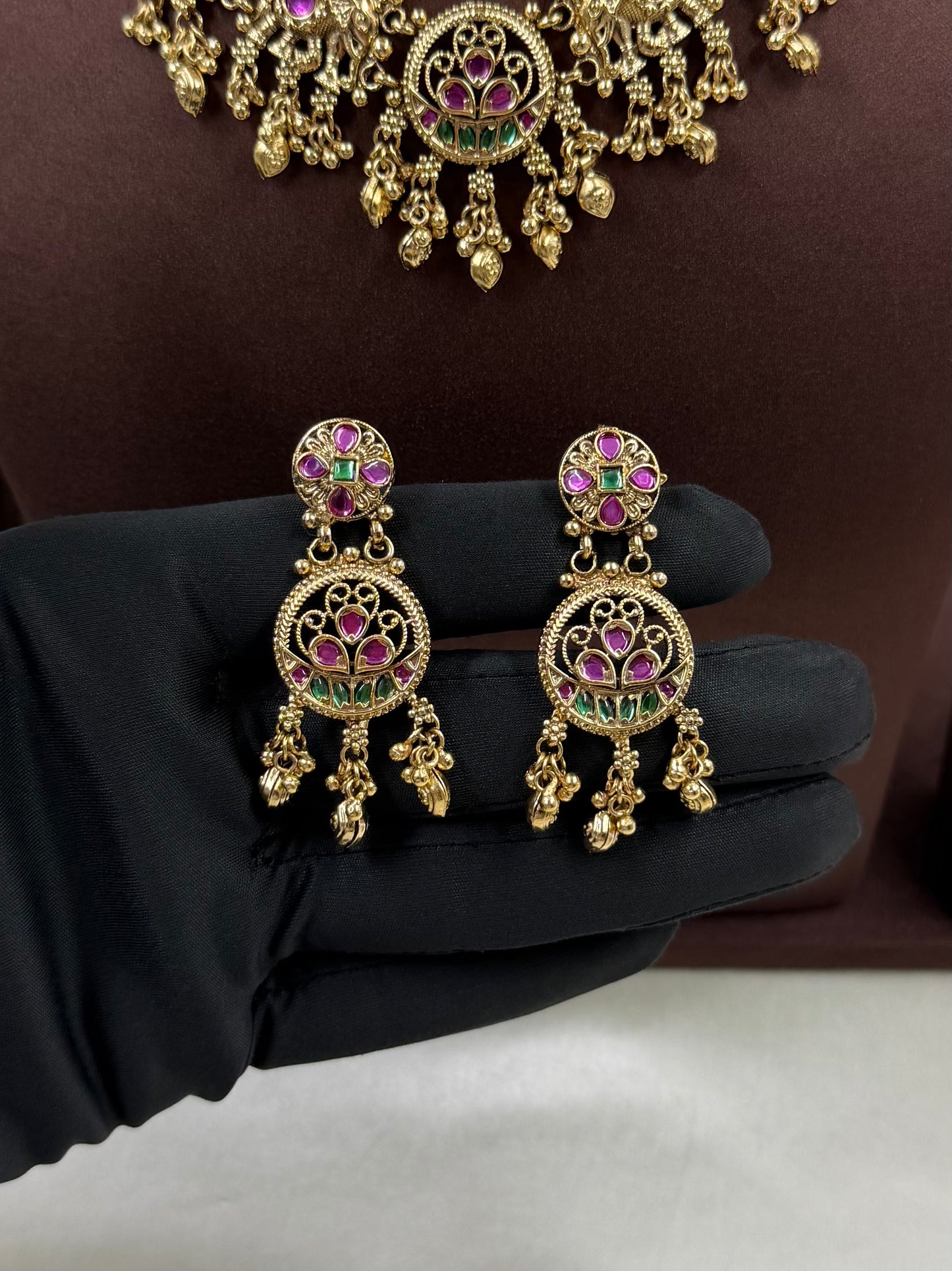 Shivani Heritage Delicate Necklace Set