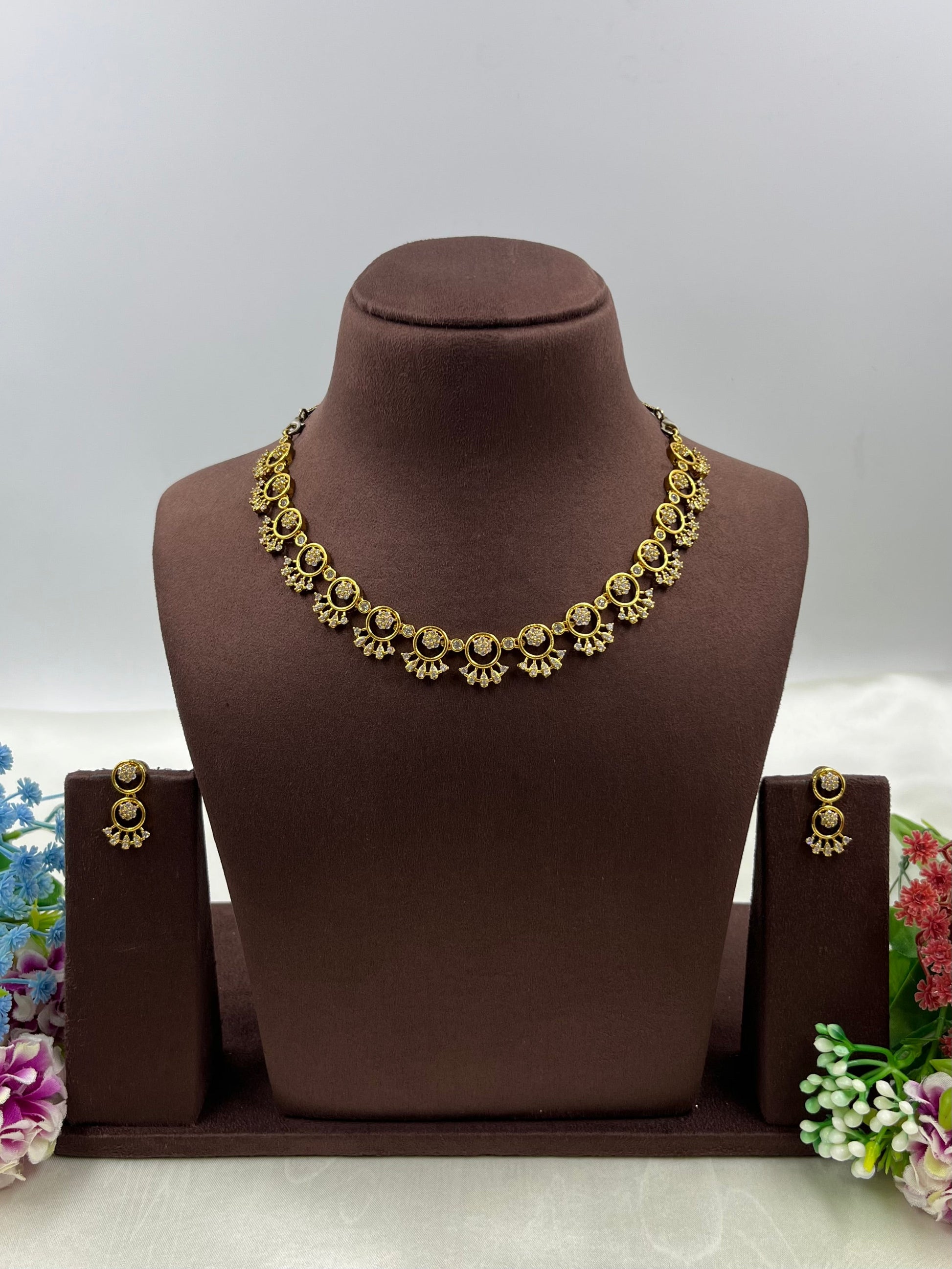 Fiona Delicate Golden Necklace Set - WHITE - Necklace