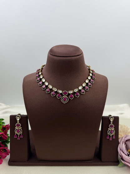 Lata Premium Victorian Necklace Set