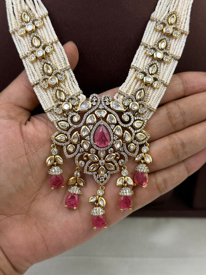 Anju Victorian Necklace Set