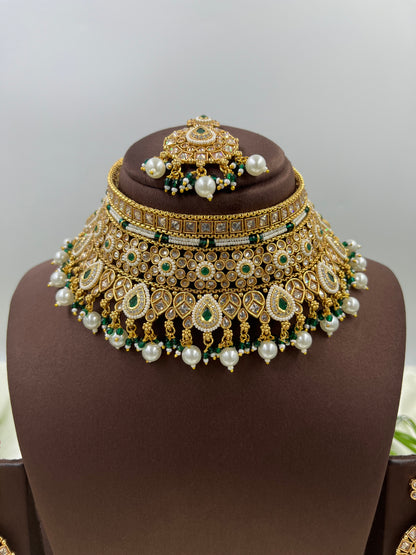 Amrita Traditional Choker