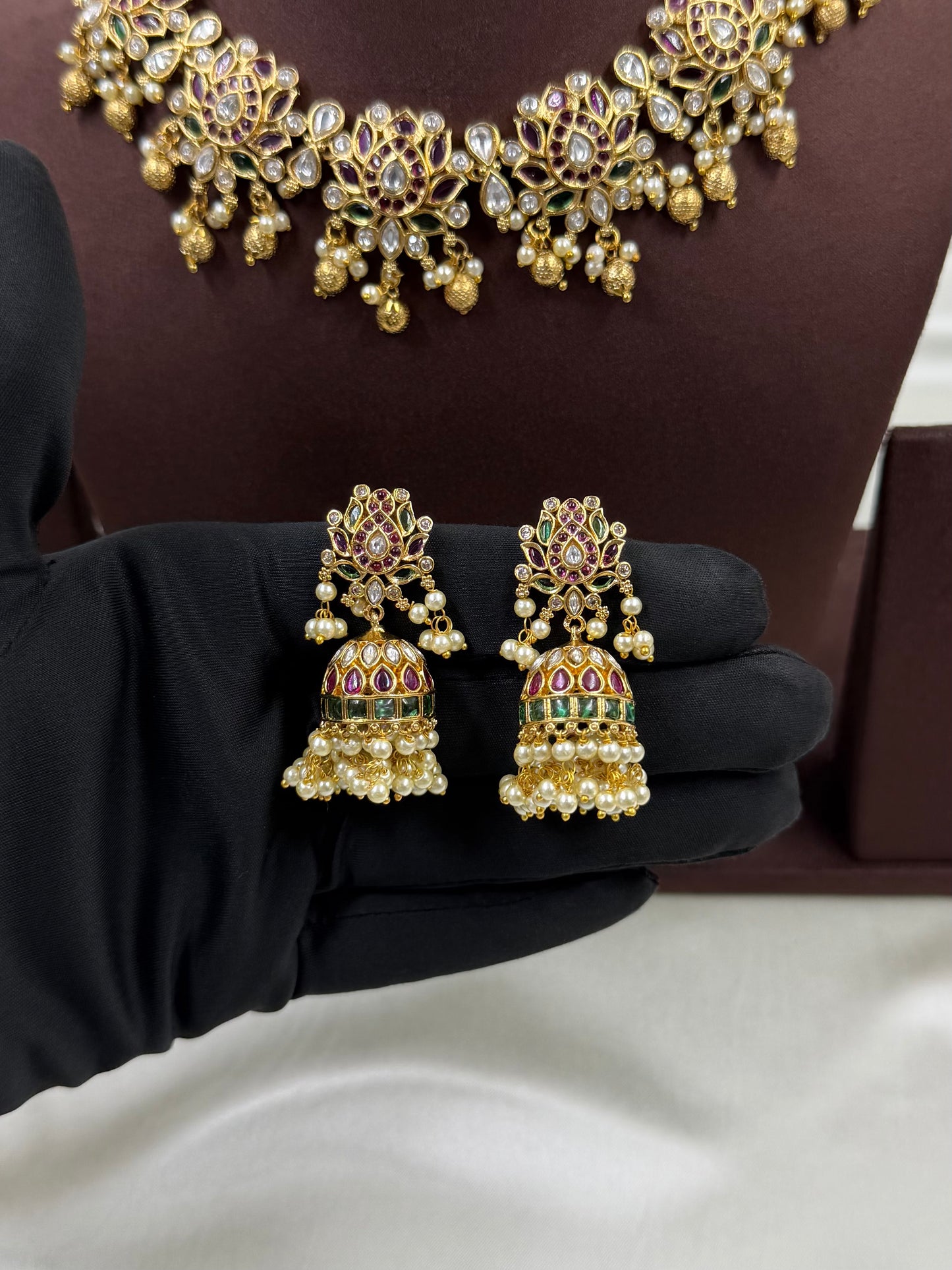 Janvi Victorian Traditional Premium Necklace