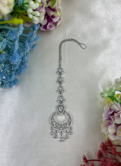 AMERICAN DIMOND DROP DESIGN MANG TIKA