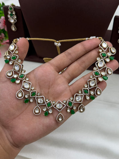 Mahira Premium Victorian Necklace Set