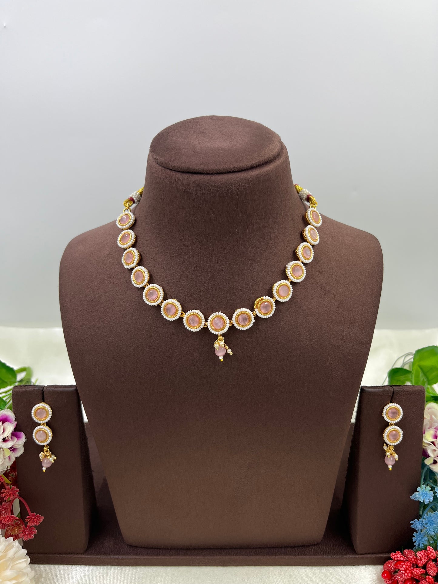 Leena Delicate Kundan Necklace