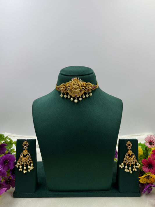 Priyanka Choker